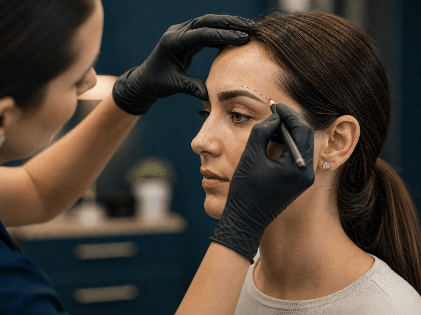 Eyebrow transplant planning and shape assessment in a premium London clinic